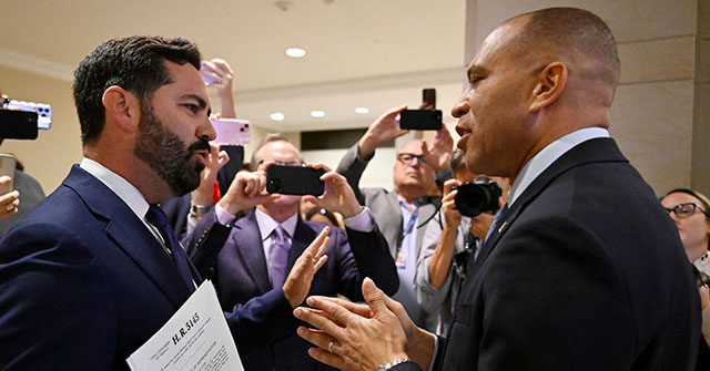 Jeffries Melts Down During Confrontation over Obamacare Subsidies
