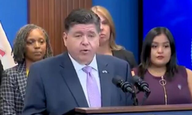 Judge Won't Immediately Block President Trump's National Guard Troop Deployment to Illinois | The Gateway Pundit