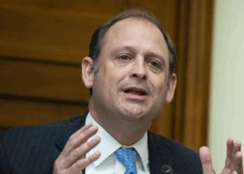 KY Senate Opponent Andy Barr Selling Out America with Amnesty Push