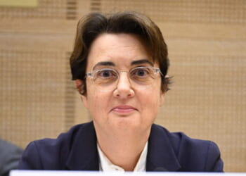 Louvre Director Admits Security 'Very Inadequate', Promises New Cameras