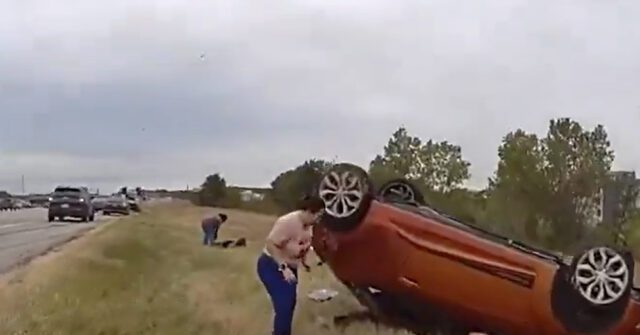 TX Cops, Citizens Save Baby Ejected from Vehicle
