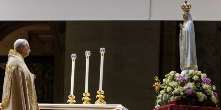 Thousands of pilgrims join Pope Leo XIV in St. Peter’s Square to pray the rosary for peace