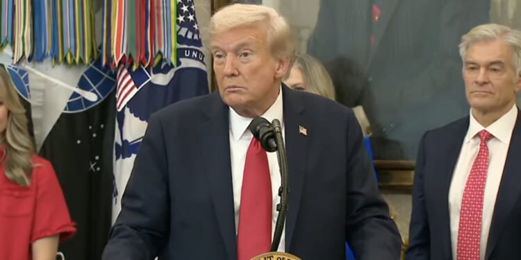 Trump Announces That India Will Stop Purchasing Oil from Russia | The Gateway Pundit