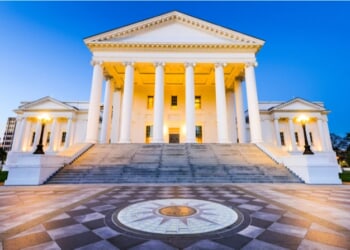 Virginia_state_house_Sean_Pavone_Shutterstock.jpg