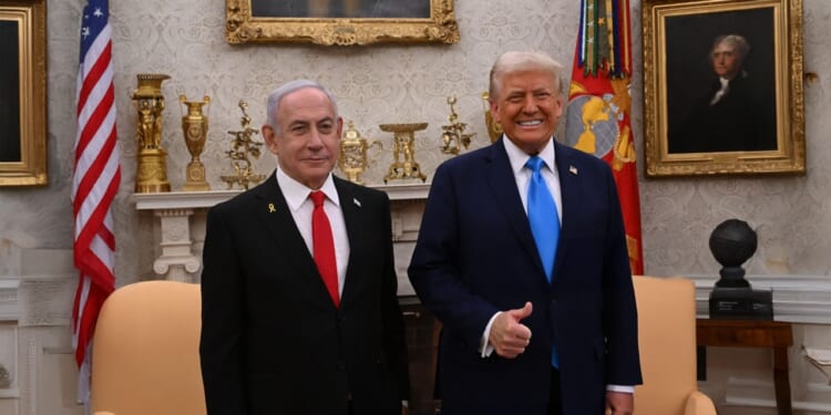 Donald Trump meets with Benjamin Netanyahu in the White House.