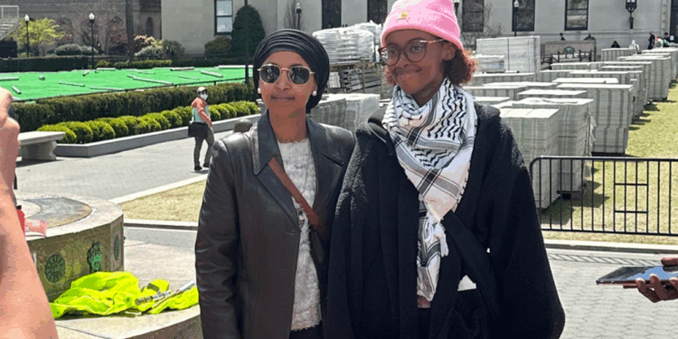 Ilhan Omar's Daughter Fundraises for Self-Described 'Jew Hater' Who Assaulted Jewish Counter-Protesters