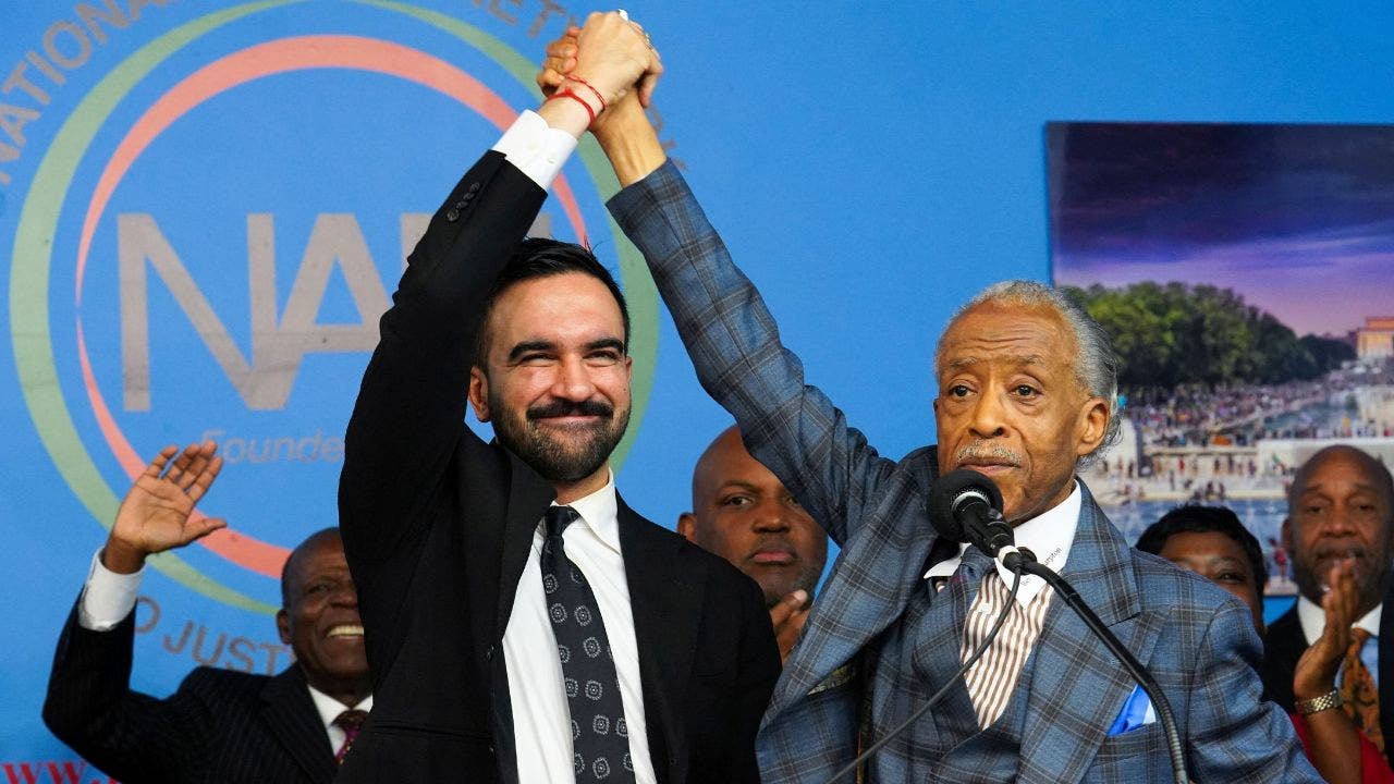 Sharpton claims Islamophobia in NYC mayoral race, backs Mamdani campaign