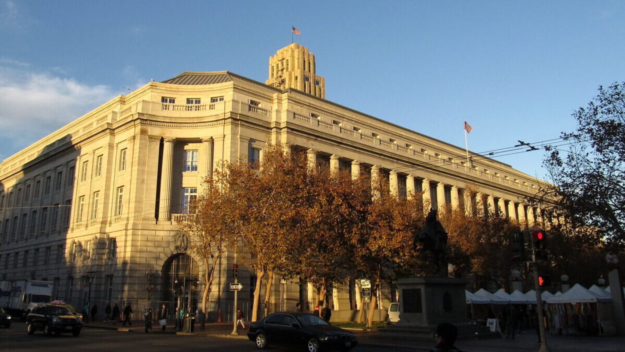 John Roberts And Congress Need To Immediately Stop Gross Ethical Violations By Federal Judges