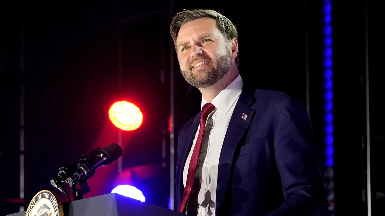 JD Vance tells NJ voters to reject 'crap leadership,' vote for Jack Ciattarelli