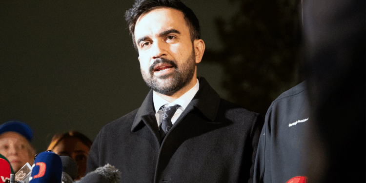 GOP links NYC's socialist mayor-elect to House Democrats in midterm ads