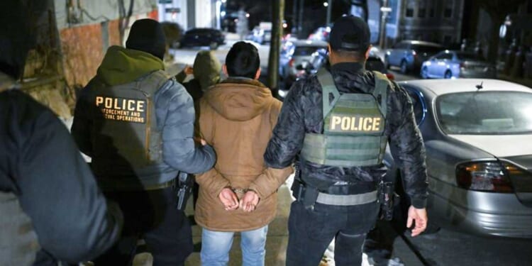 'Unleashed': Houston ICE agents complete another large-scale immigration raid
