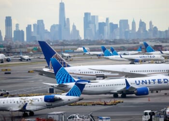 Fox News Politics Newsletter: Charts show shutdown airport disruption