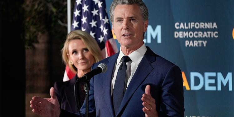 fresh-ballot-box-victory-newsom-texas-bound-california-governor-takes-fight-across-country | Fox News