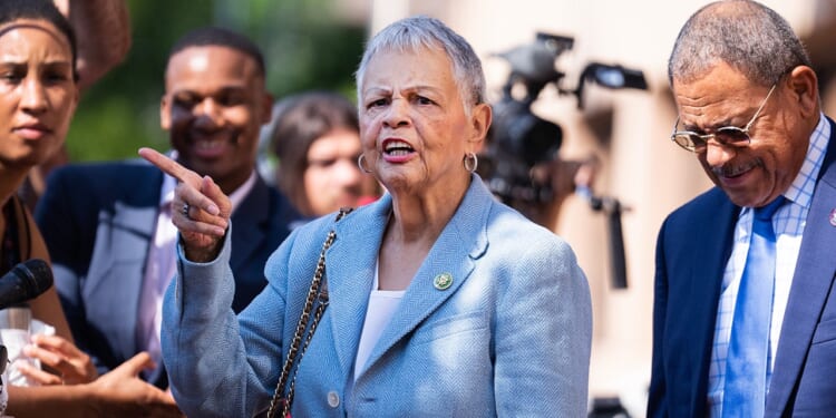 New Jersey Democrat joins wave of senior lawmakers retiring in 2026