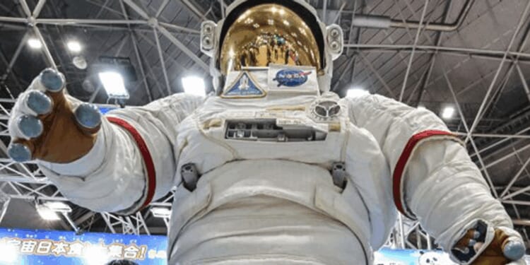 Troops in orbit? US dominance demands Space Force 'guardians,' ex-military brass claim