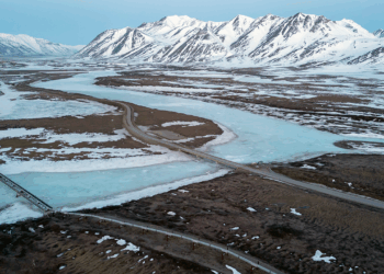 Alaska LNG pipeline project advances with BakerHughes partnership deal