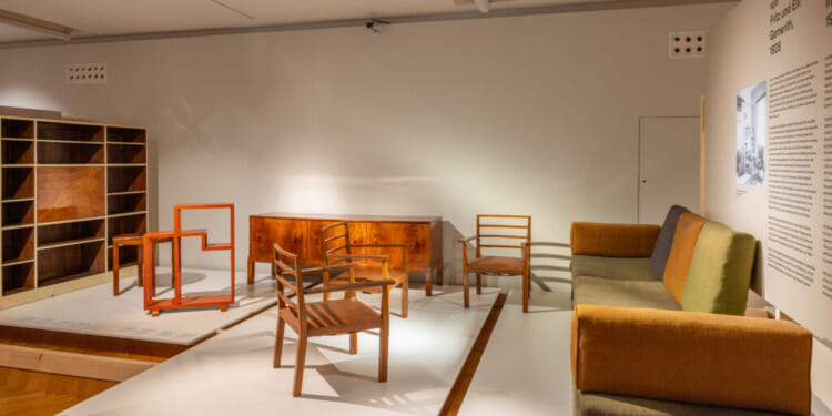 Refurbishing modernism