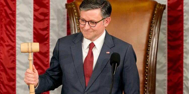 Shutdown deal clears key House hurdle, setting stage for final vote tonight