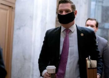 Eric Swalwell offers melodramatic response to Trump DOJ probe: 'I refuse to live in fear'