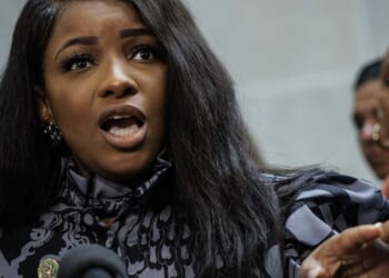 Far-left Democrat spent thousands on luxury travel, including limousines and posh hotels, filings show