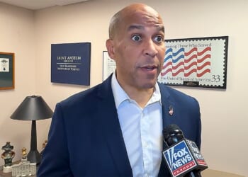 Booker calls for new Democratic leadership, hints at potential 2028 run