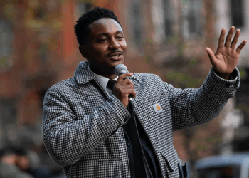 Chi Ossé files to run against Jeffries for NY's 8th District seat