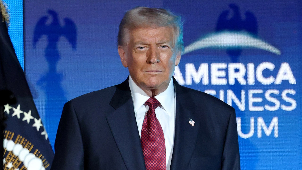 Trump says he'll only back healthcare involving money directed to individuals