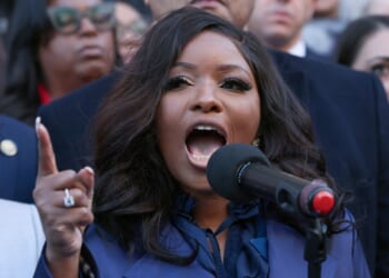 Dem hopeful roasted as 'worst candidate possible' after Epstein claim backfires