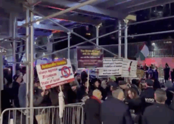 Columbia Student Groups Promoted Protest That Saw Anti-Semitic Mob Throw Bottles at Holocaust Survivors Outside Synagogue