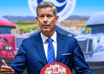 Perfect attendance air traffic controllers receive $10,000 bonus payments