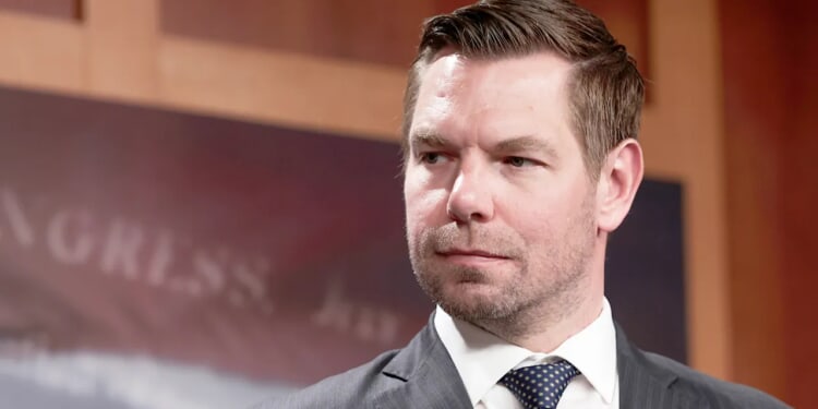 Swalwell sues Bill Pulte for allegedly illegally accessing mortgage records