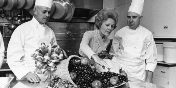 White House Thanksgiving dishes reveal first families' holiday traditions