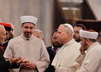 Pope Leo Declines to Pray at Istanbul's Blue Mosque