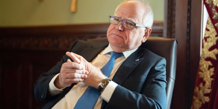 Minnesota state government employees accuse Tim Walz of ignoring fraud warnings