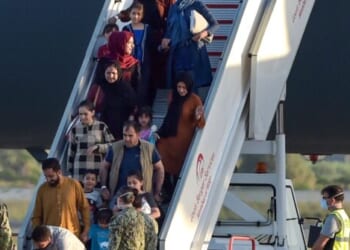 Afghans and Progressives Protest Trump's 'Unfair' Entry Freeze