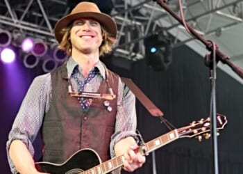 Americana Troubadour Todd Snider, alt-Country Singer-Songwriter, Dies at 59