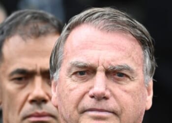 Cancer-Stricken Jair Bolsonaro Begins 27-Year Prison Sentence