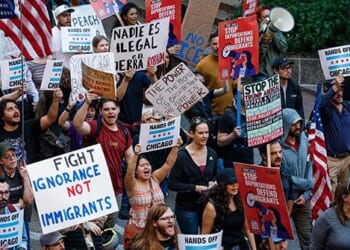 Chicago Activists Cry Victim as They Harass Immigration Officers