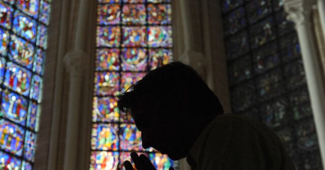 Christians the 'Prime Target' of Radical Islam, French Intel Report Admits