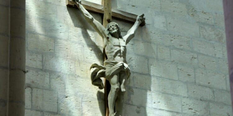 Crucifixes Should Display Christ Crucified, Not Resurrected