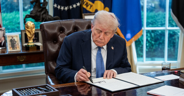 Donald Trump Pardons Two 'Over-Prosecuted' Tennessee Republicans