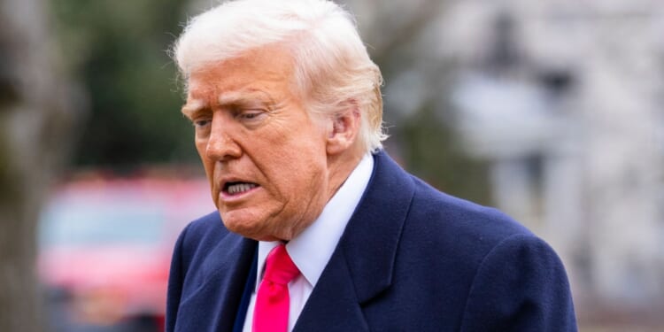 Donald Trump’s Midterm Elections Dilemma