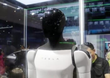 Elon Musk Plans to End Prisons by Having His Robots Follow Crooks and Stop Them from 'Doing Crime'