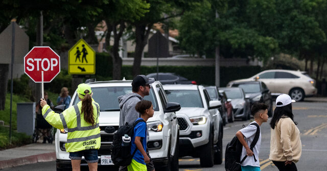 Failing Chicago Public Schools Blew $14M on Officials' Lavish Trips