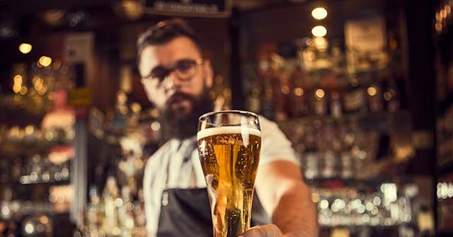 Idaho Bar Offers Free Beer to Help ICE Catch Illegals