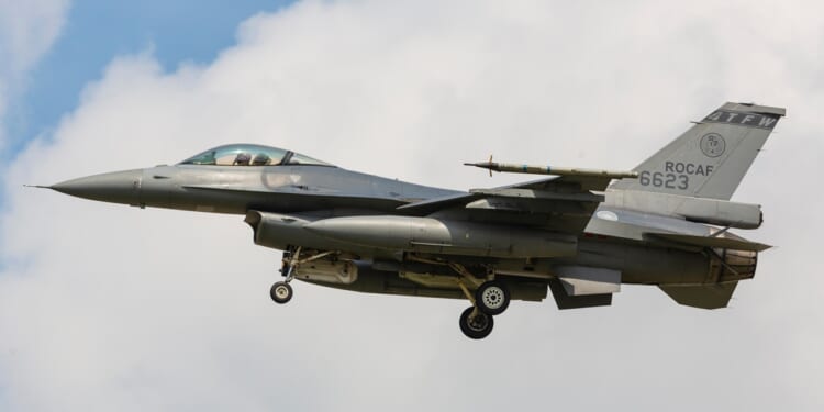 A Taiwanese F-16 in flight.