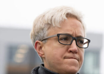 Oregon Gov. Threatens to Investigate Agents Enforcing Immigration Laws