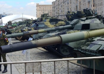 Russia Wants to Take Back Second Place in Global Arms Sales