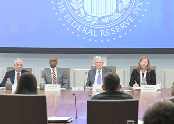 The Fed's Strange New Battle Lines