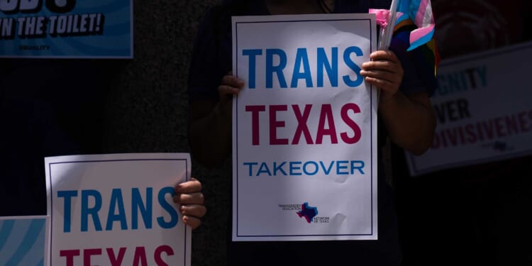 The Texas Medical Association Is Misleading Doctors on Transgender Health Care